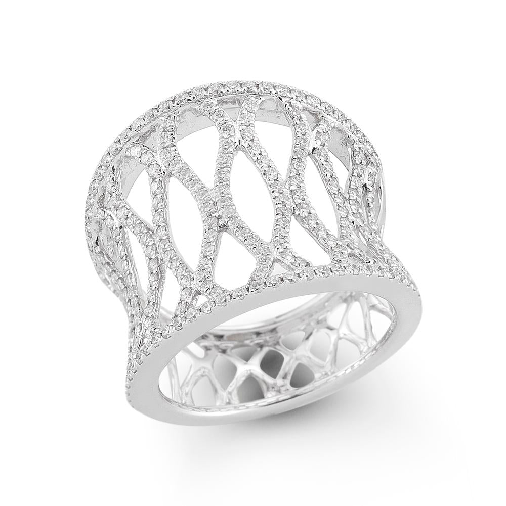 Wide Interlocking Oval Diamond Band